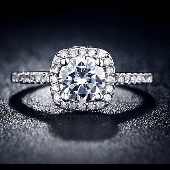 Gorgeous Halo SS wSimulated Diamonds Ring - Picture 3 of 8